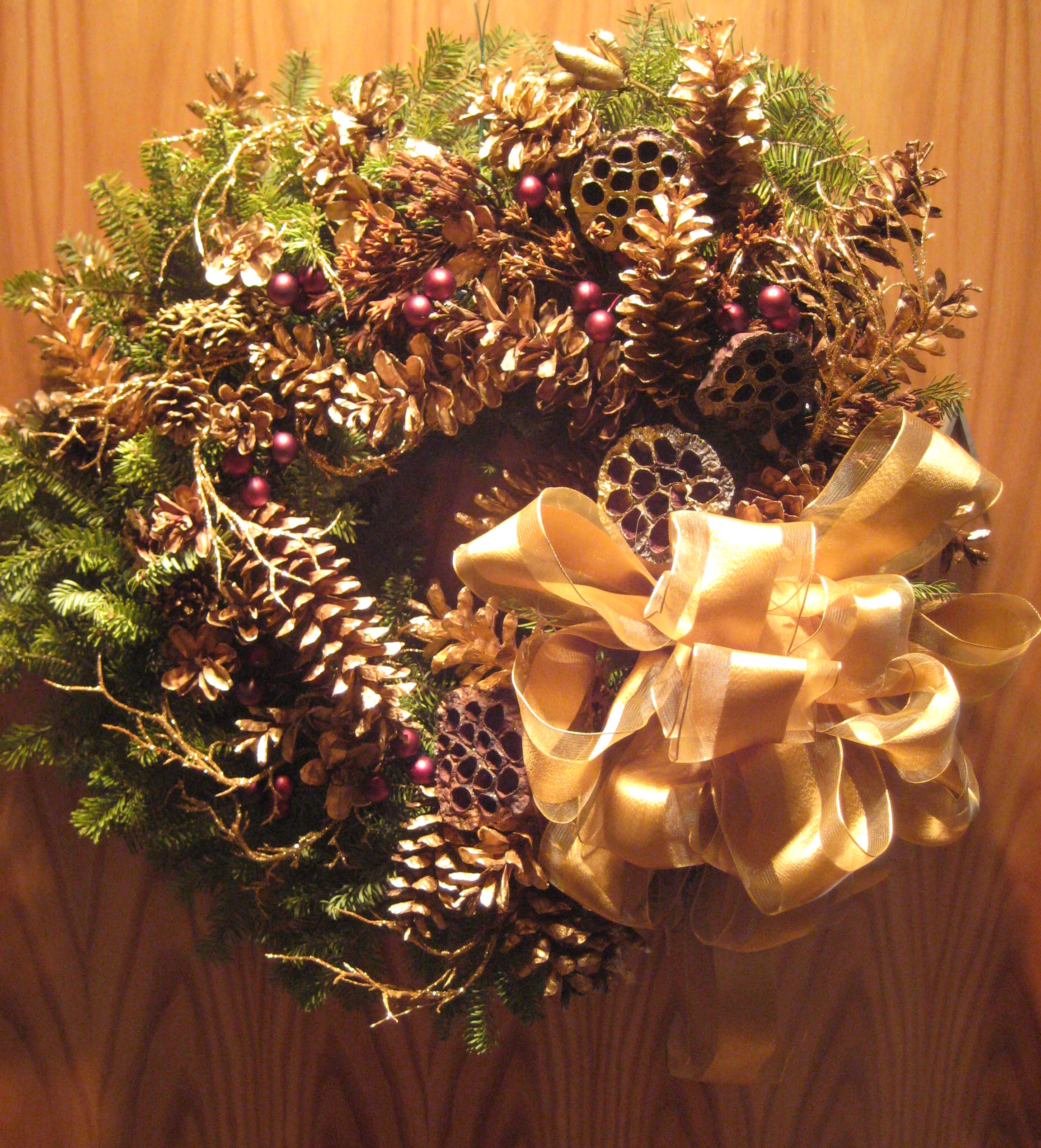 Tuesdays & Wednesdays, November 27 – 28, and December 4 – 5, 10:00 am – 12:00 noon – Holiday Wreath Decorating Workshops