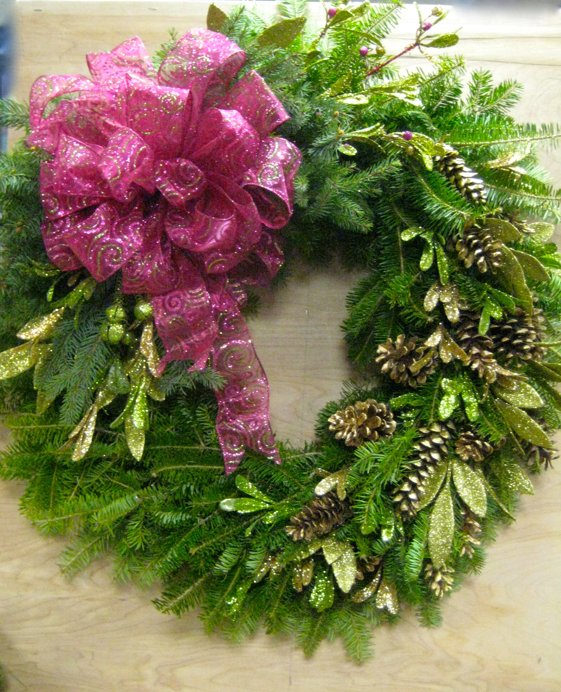 Wreath of the Day – Hot Pink Sparkler