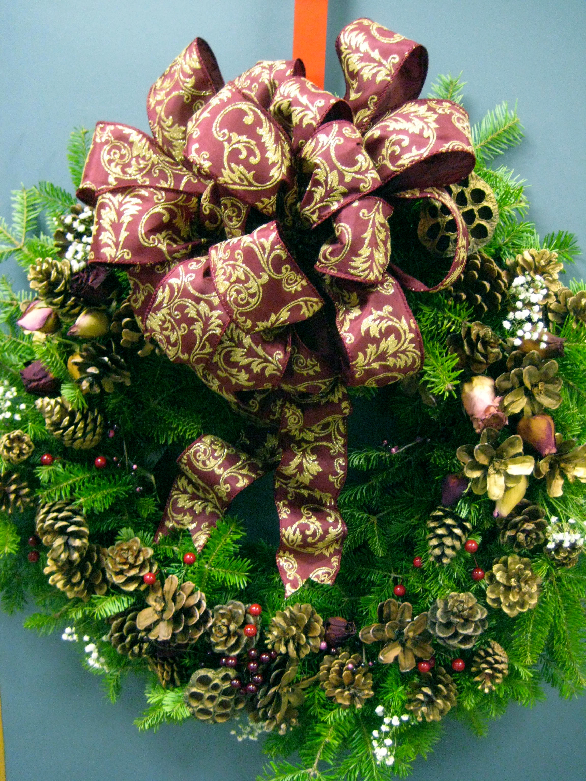Wreath of the Day – Sweatshop Productivity