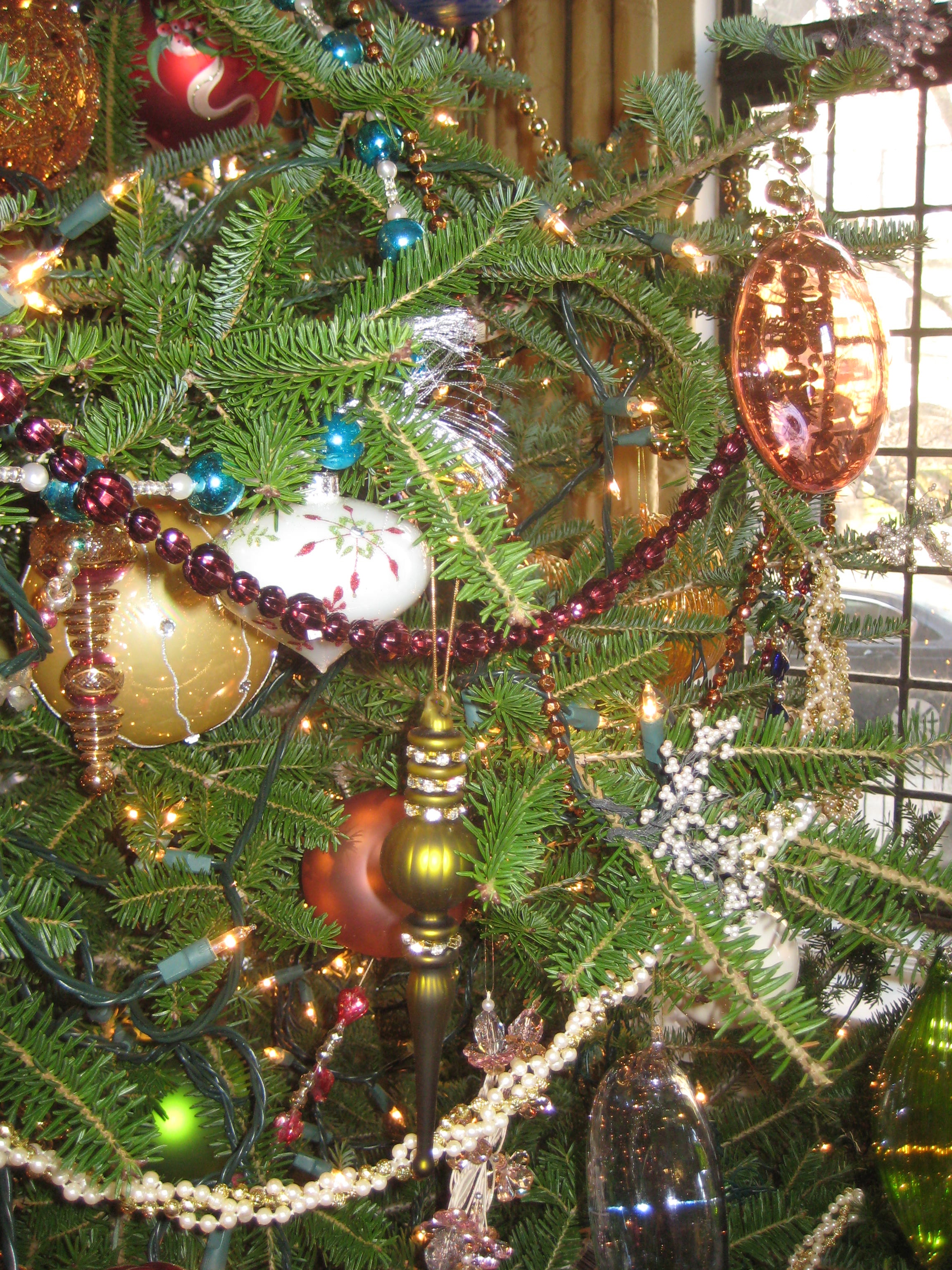 Saturday & Sunday, December 6 & 7, 10:00 am – 4:00 pm – Pilgrim Hall Museum Holiday House Tour