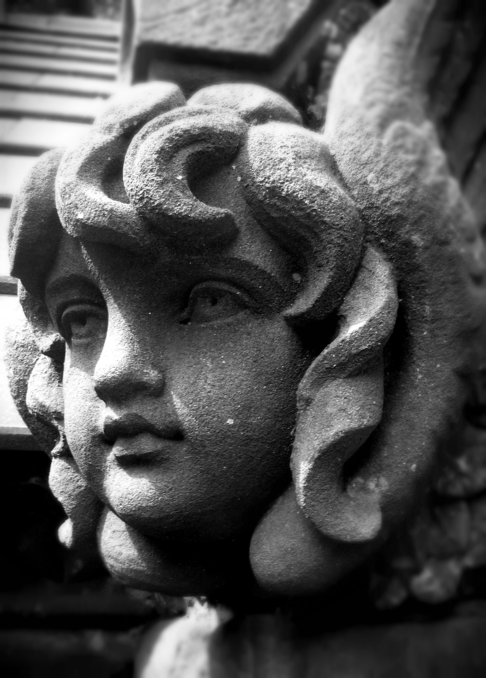 Sunday, October 18, 2:00 pm – Withdrawn from the Bustle of the World: Worcester’s First Garden Cemetery