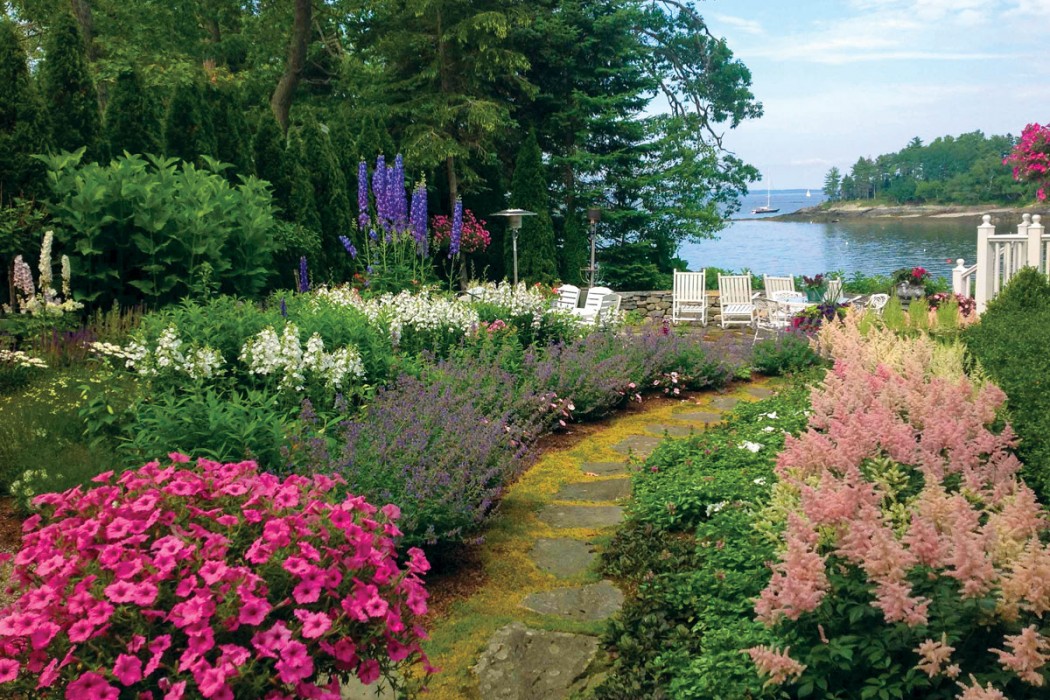 Thursday, July 20, 9:30 am – 4:00 pm – 75th Annual Camden House and Garden Tour
